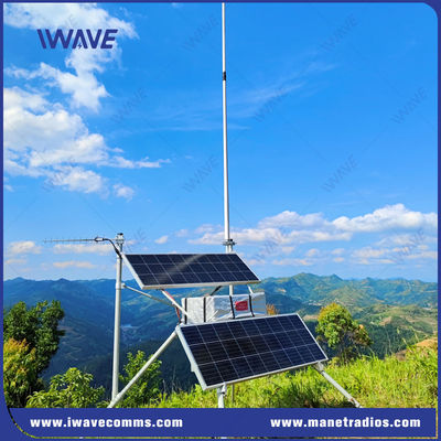 खरीदें निर्बाध संचार के लिए 25W ऑफ ग्रिड सोलर पावर्ड VHF UHF रेडियो रिपीटर्स ऑनलाइन निर्माण